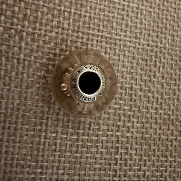 Pandora pale pink glass charm EUC - Picture 2 of 3